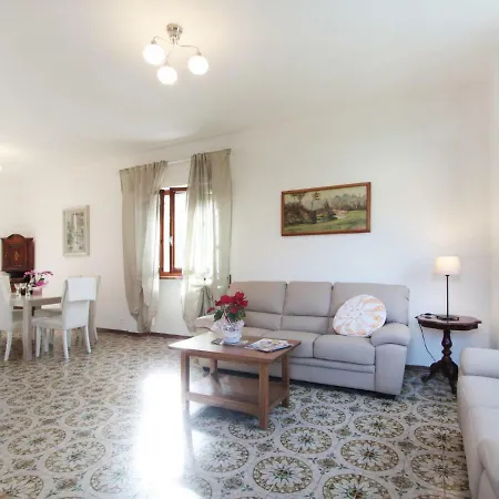 Sandra By Interhome * Forte dei Marmi