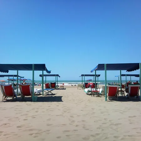 Locazione Turistica Sandra Villa *